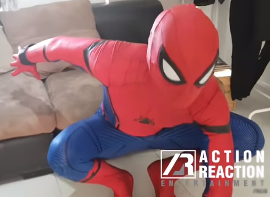 How to use costume to play spider man game: Homecoming movie